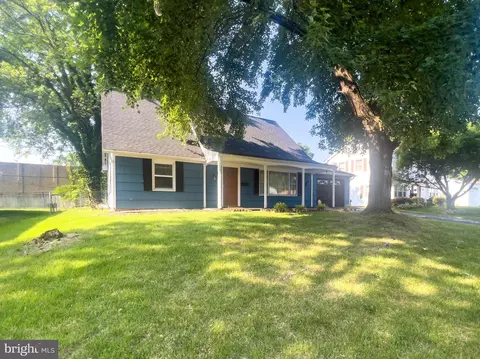 12605 Kemmerton Ln, Bowie, MD 20715