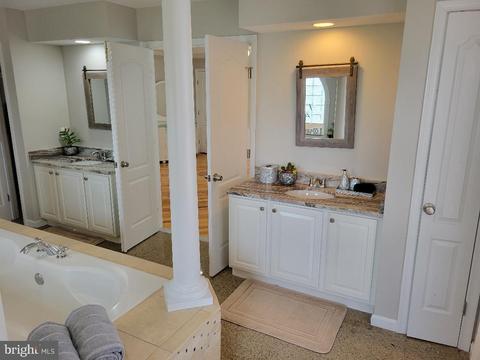 7606 Killbarron Dr, Laurel, MD 20707 photo 32
