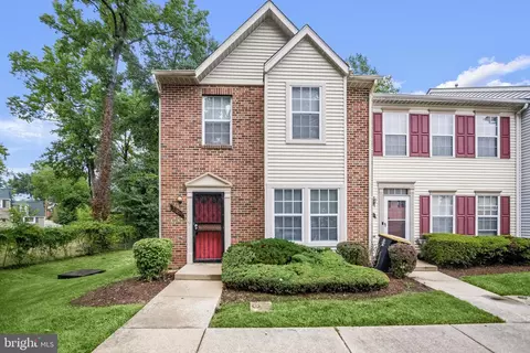 3754 Wilkinson Dr #101, Suitland, MD 20746