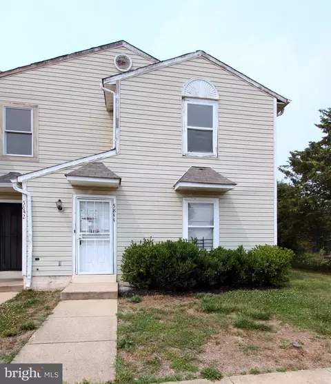 5844 N Holly Springs Dr #2-5, Capitol Heights, MD 20743