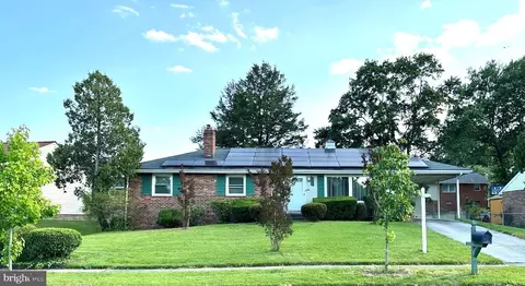 12803 Whiteholm Dr, Upper Marlboro, MD 20774