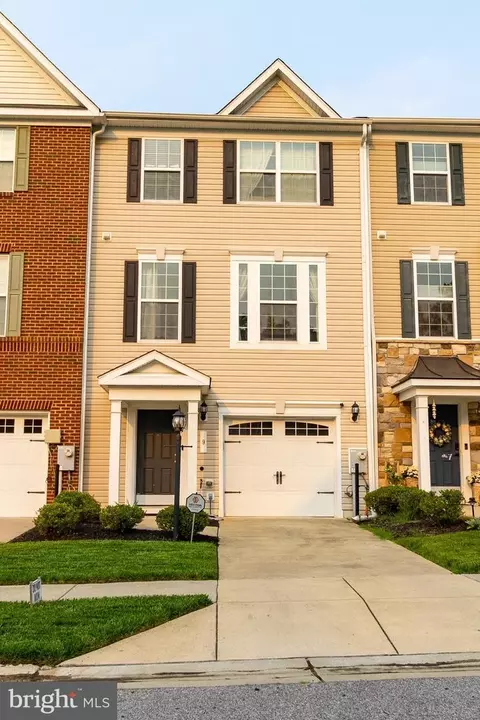 9 Thomasson Ct, Capitol Heights, MD 20743