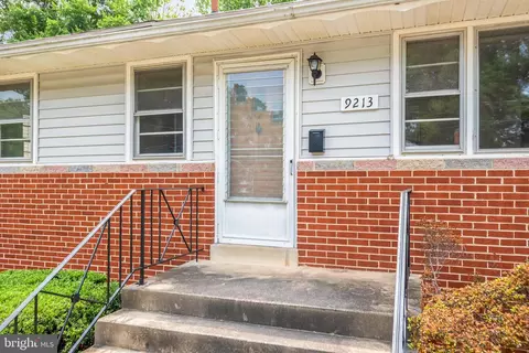 9213 3rd St, Lanham, MD 20706 photo 4