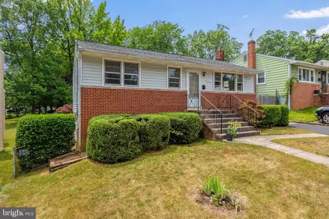 9213 3rd St, Lanham, MD 20706