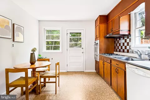 9213 3rd St, Lanham, MD 20706 photo 9