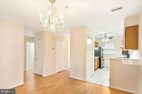 9274 Cherry Ln #79, Laurel, MD 20708 photo 13