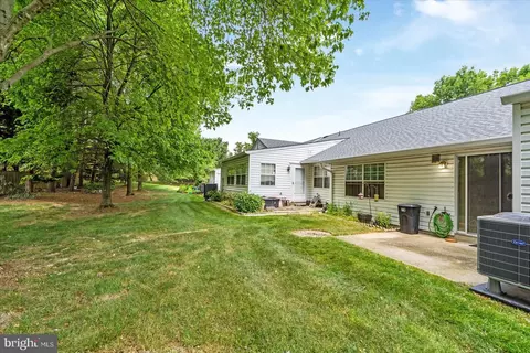 9274 Cherry Ln #79, Laurel, MD 20708 photo 9