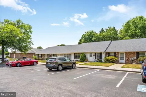 9274 Cherry Ln #79, Laurel, MD 20708 photo 4