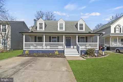 5006 Somerset Rd, Riverdale, MD 20737