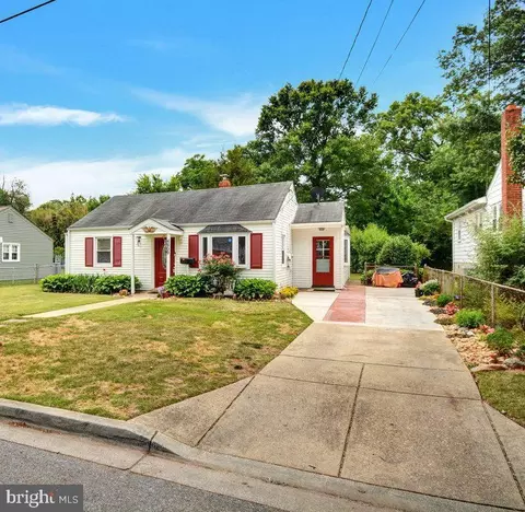 4809 Madison St, Riverdale, MD 20737