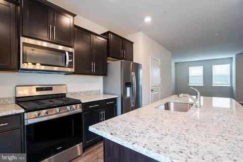 9712 Ruby Lockhart Blvd, Bowie, MD 20721 photo 6