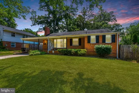 8511 Madison St, New Carrollton, MD 20784