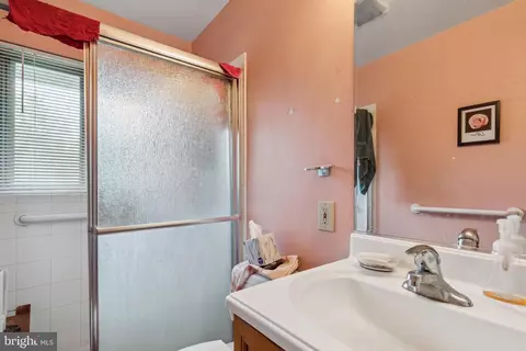 7928 Echols Ave, Glenarden, MD 20706 photo 31