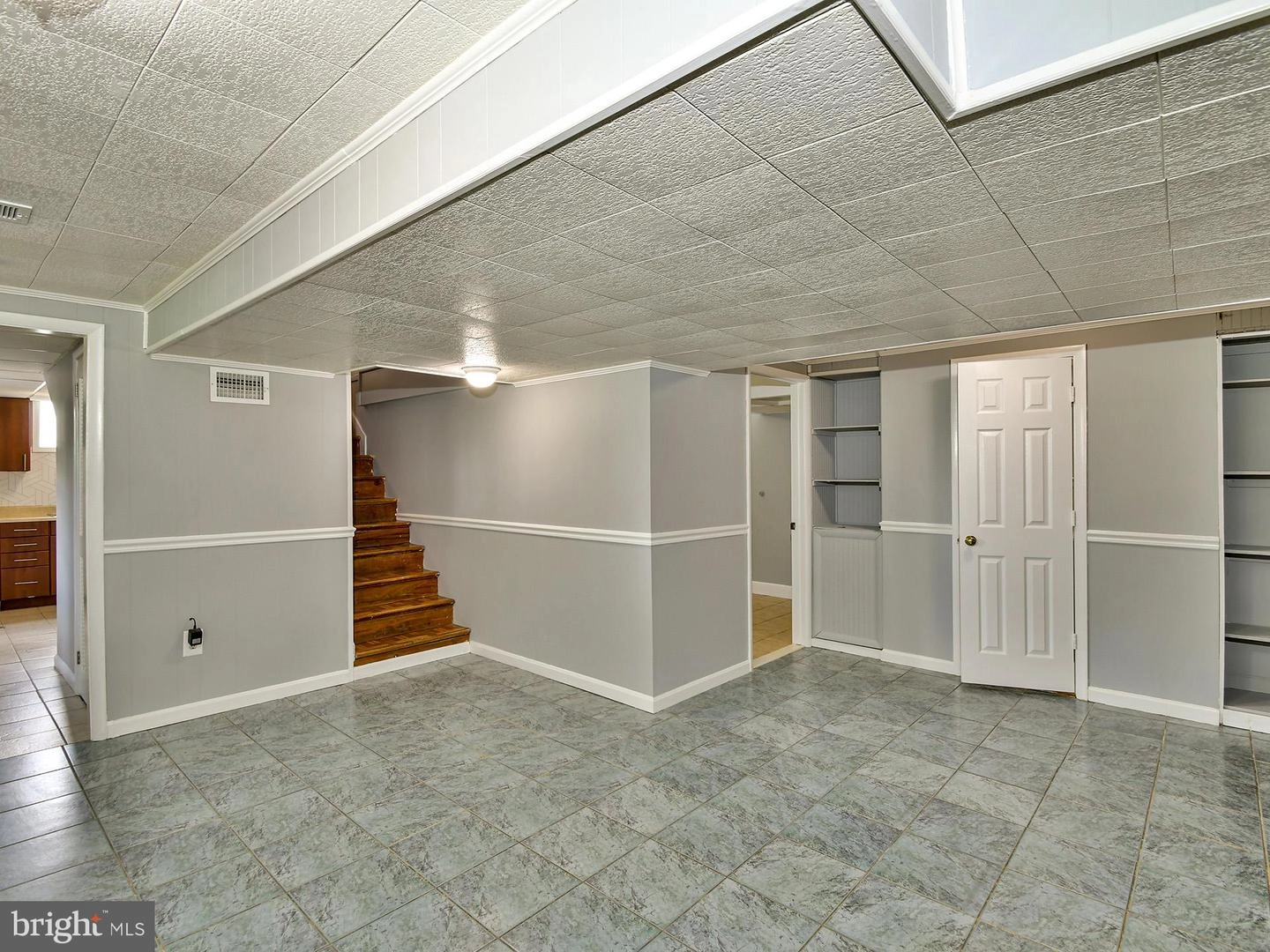 9104 Kinzer St, Lanham, MD 20706 photo 32