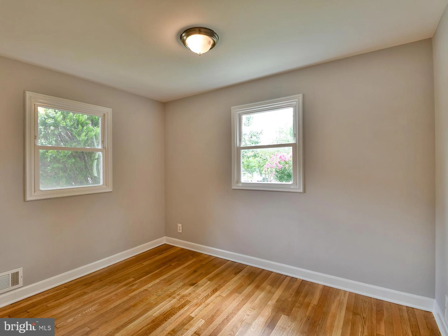 9104 Kinzer St, Lanham, MD 20706 photo 21