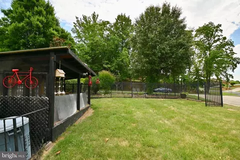 11512 Marjorie Dr, Bowie, MD 20721 photo 15