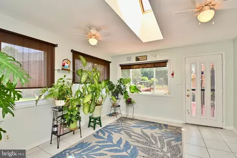 11512 Marjorie Dr, Bowie, MD 20721 photo 30
