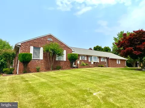 11512 Marjorie Dr, Bowie, MD 20721
