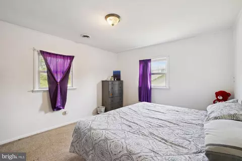 6818 Cipriano Rd, Lanham, MD 20706 photo 14