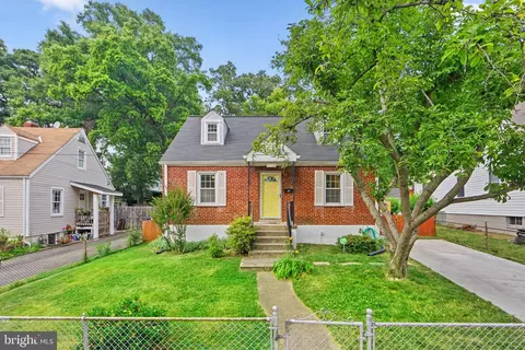 3110 Lancer Pl, Hyattsville, MD 20782
