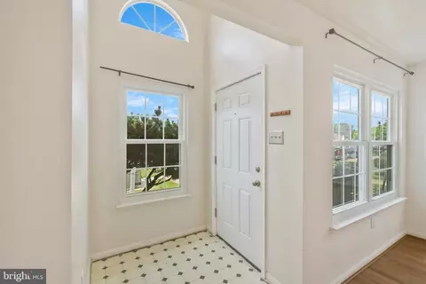 8718 Grasmere Ct, Fort Washington, MD 20744