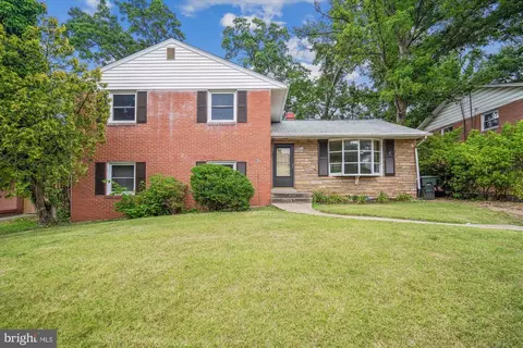 9021 Saint Andrews Pl, College Park, MD 20740