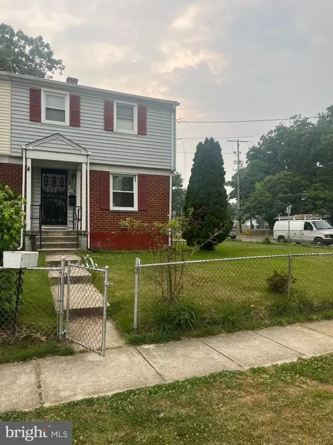 801 Quade St, Oxon Hill, MD 20745