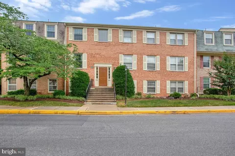 6004 Westchester Park Drive #6004 201, College Park, MD 20740