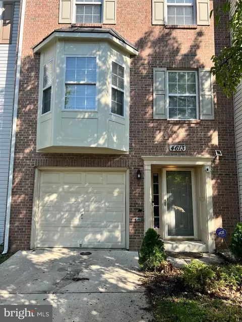 4613 Snowflower Blvd, Oxon Hill, MD 20745