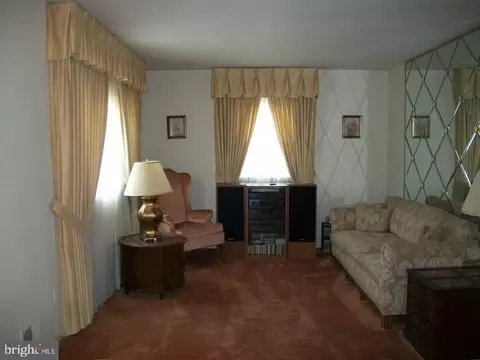 6506 99th Pl, Lanham, MD 20706 photo 9