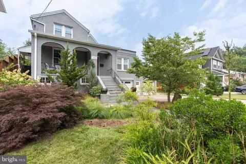 3404 Upshur St, Brentwood, MD 20722