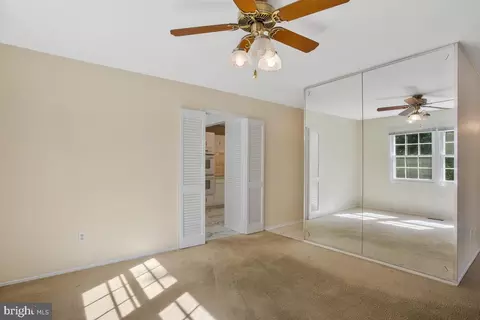 12205 Valerie Ln, Laurel, MD 20708 photo 17