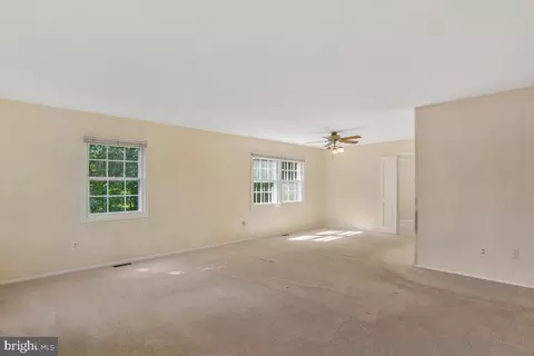 12205 Valerie Ln, Laurel, MD 20708 photo 21