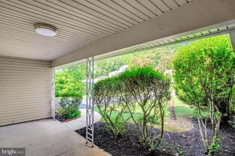 12205 Valerie Ln, Laurel, MD 20708 photo 12
