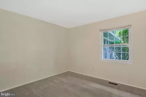 12205 Valerie Ln, Laurel, MD 20708 photo 40