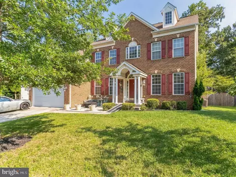 8704 Dorian Ln, Clinton, MD 20735