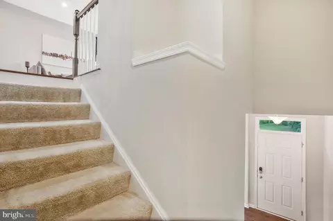10210 Aerospace Rd, Lanham, MD 20706 photo 3