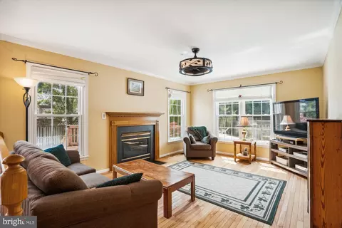 10003 Goose Pond Ct, Laurel, MD 20708 photo 14