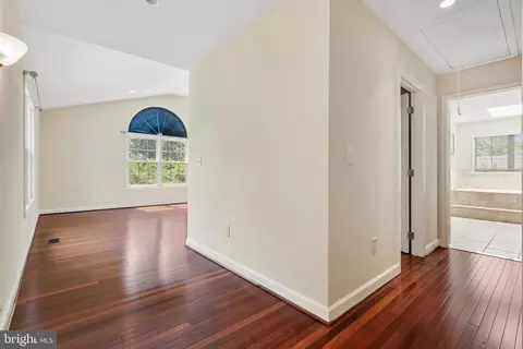 12211 Mount Pleasant Dr, Laurel, MD 20708 photo 49
