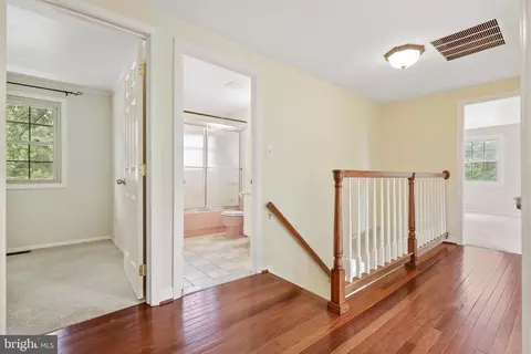 12211 Mount Pleasant Dr, Laurel, MD 20708 photo 40