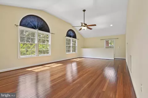 12211 Mount Pleasant Dr, Laurel, MD 20708 photo 56