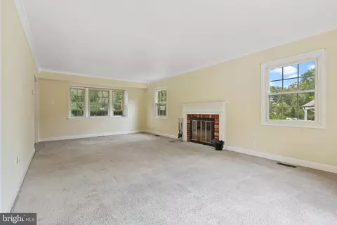 12211 Mount Pleasant Dr, Laurel, MD 20708 photo 21