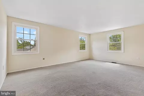12211 Mount Pleasant Dr, Laurel, MD 20708 photo 31