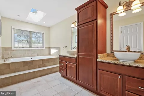 12211 Mount Pleasant Dr, Laurel, MD 20708 photo 50