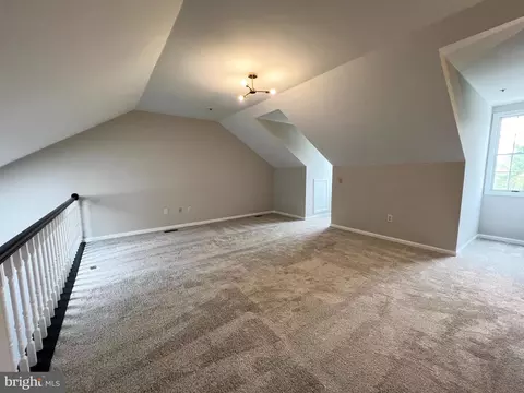 9208 Ispahan Loop, Laurel, MD 20708 photo 13