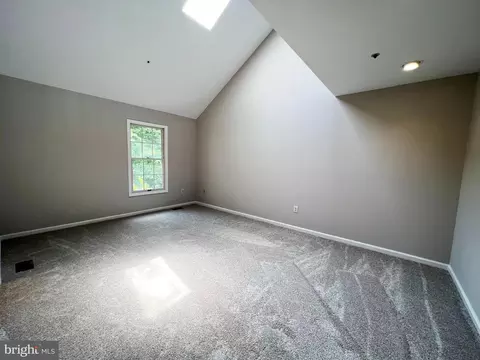 9208 Ispahan Loop, Laurel, MD 20708 photo 9
