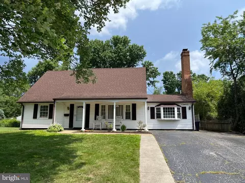 12402 Kembridge Dr, Bowie, MD 20715