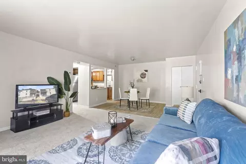 10105 Prince Pl #303-9C, Upper Marlboro, MD 20774
