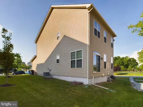 9207 Rice Ave, Lanham, MD 20706 photo 7