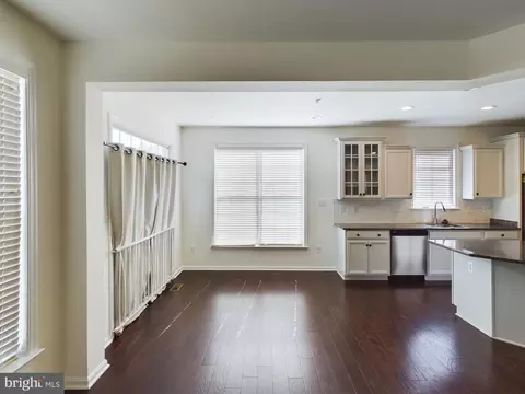 9207 Rice Ave, Lanham, MD 20706 photo 18